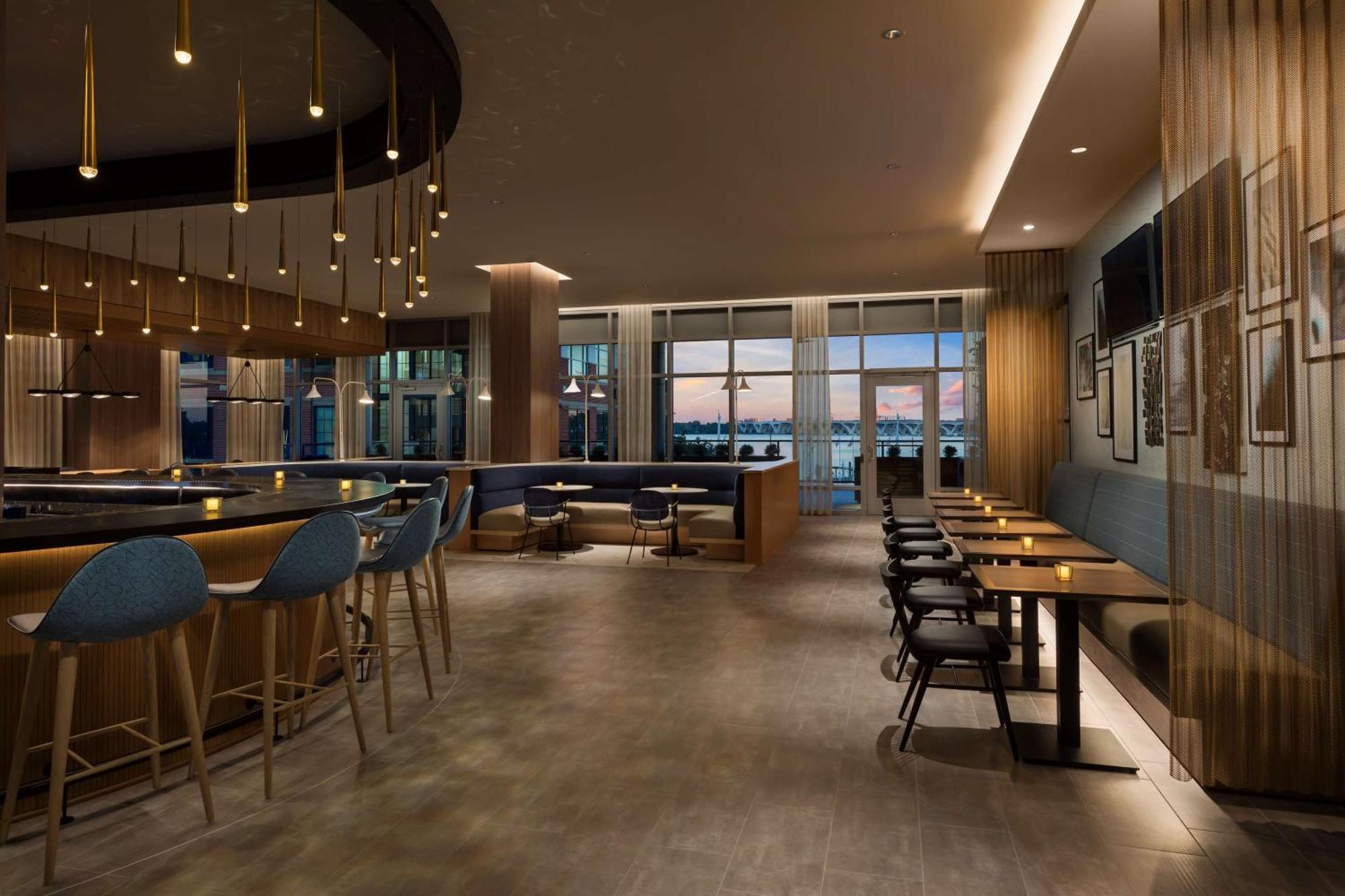 Hyatt Place National Harbor Exterior photo