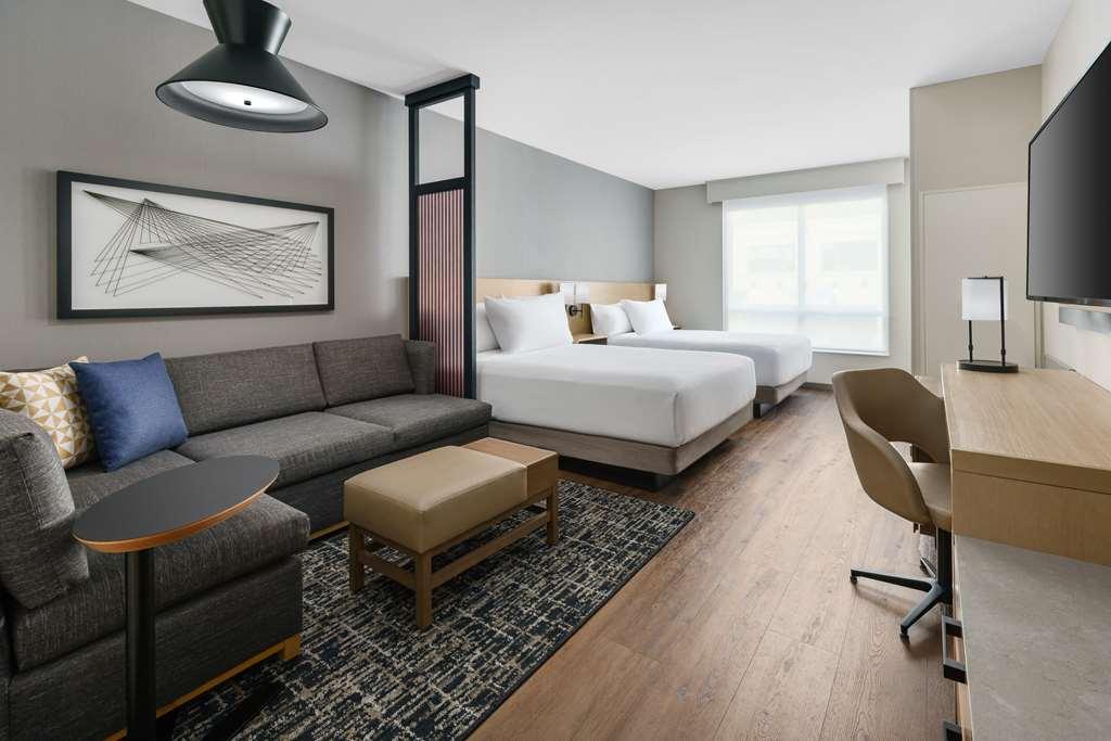 Hyatt Place National Harbor Room photo