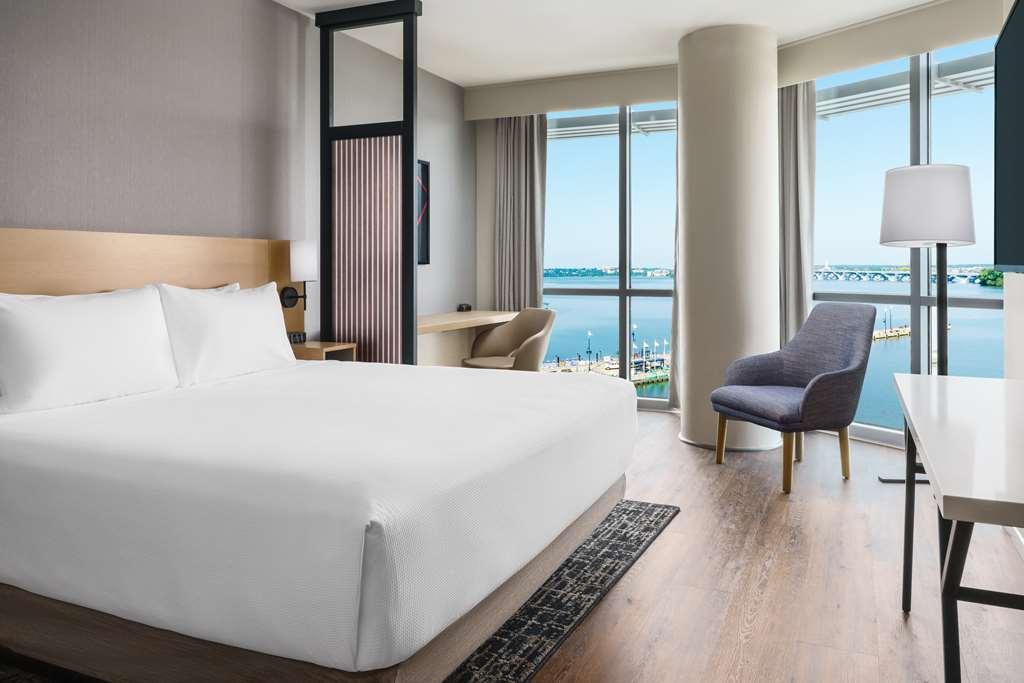 Hyatt Place National Harbor Room photo