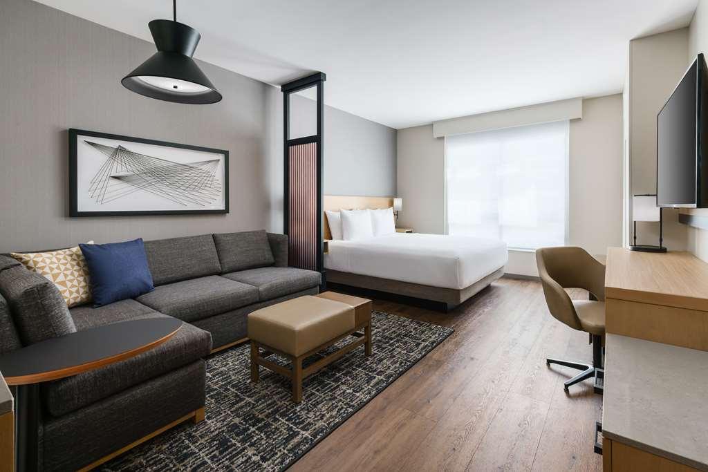 Hyatt Place National Harbor Room photo